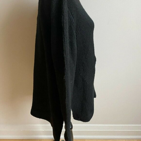 SWEET Romeo BNWT Black Abstract Ribbed Turtleneck - Picture 8 of 9